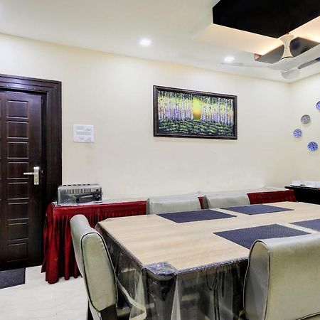 Treebo Trend Aryan Address Apartment Dispur Luaran gambar