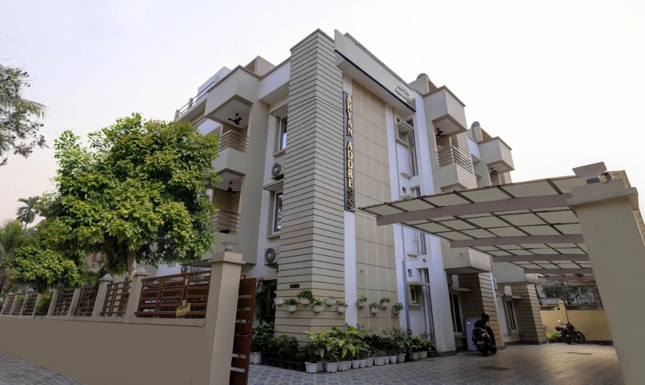 Treebo Trend Aryan Address Apartment Dispur Luaran gambar